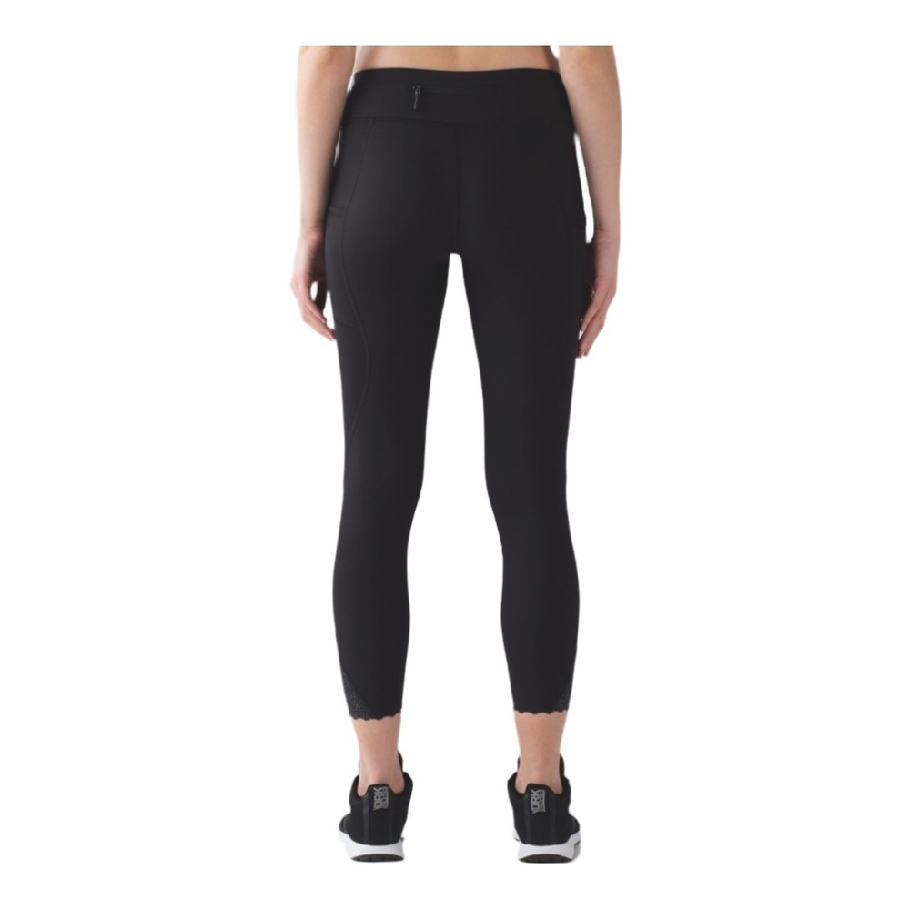 Lululemon Tight Stuff Leggings EUC xs small Size 4